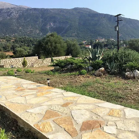 בית נופש Tzannata Kefalonia