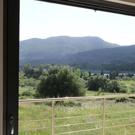 Tzannata Kefalonia * פורוס